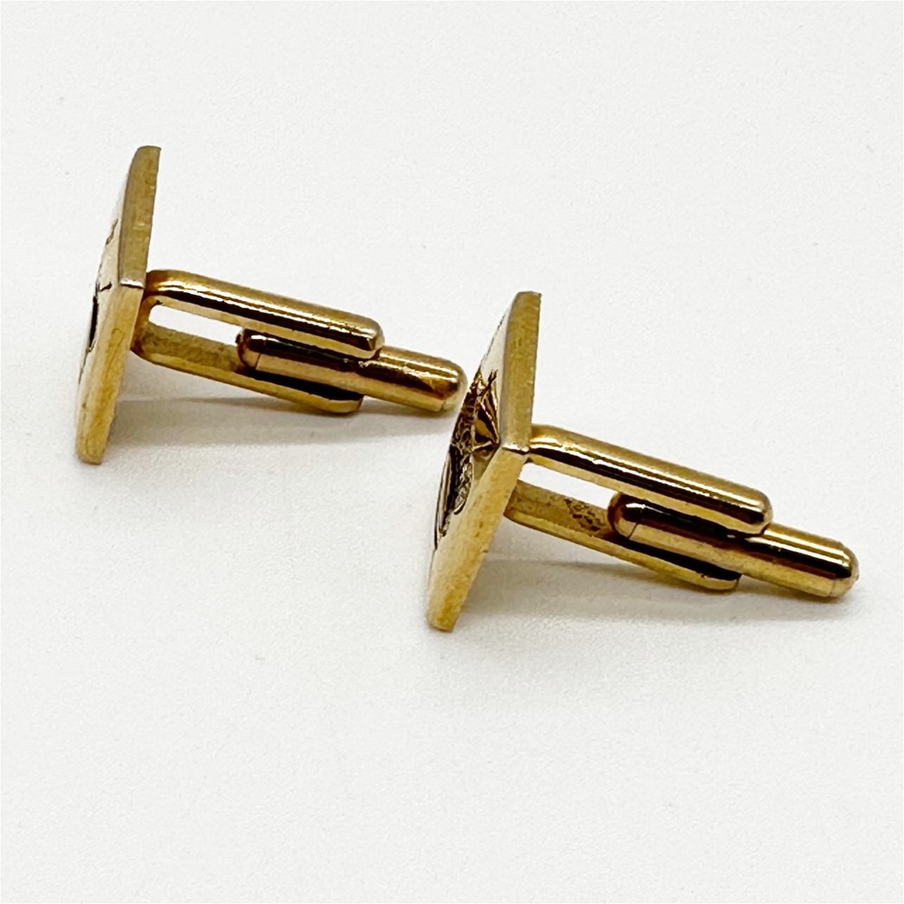 Vintage Gold Tone Engraved Crown Square Cufflinks - Picture 2 of 6